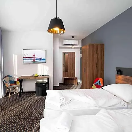 Hotel Mamut 3*