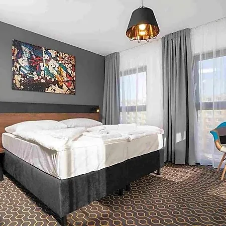 Mamut Hotel 3*